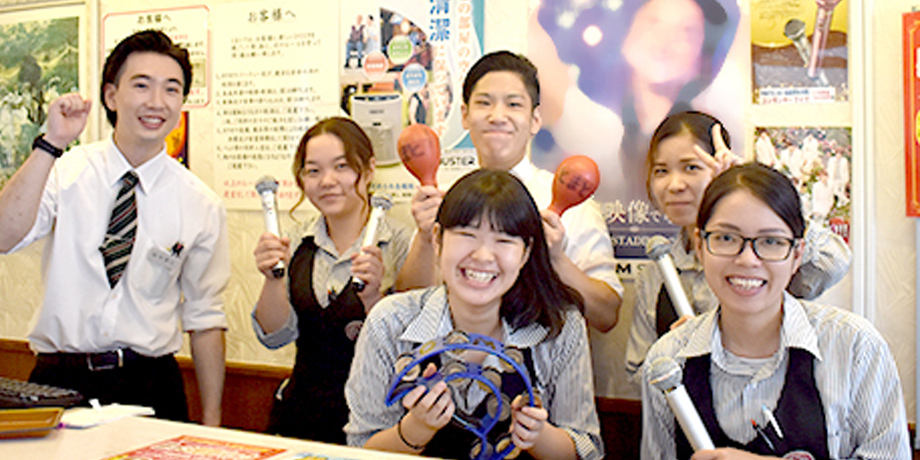カラオケハウスとまと(有限会社渡嘉敷商会) 採用・求人サイトメイン画像3